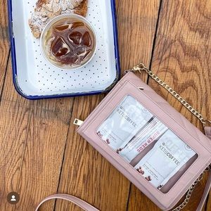 Piper Noble Isla display crossbody for LipSense, essential oils, etc